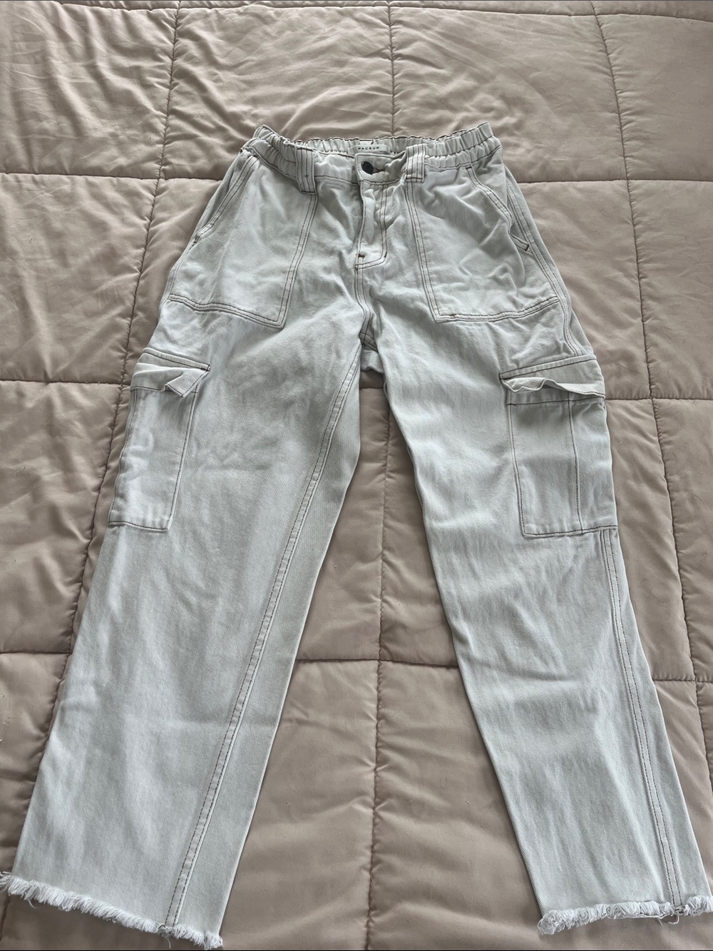 PacSun Women's Light Gray Straight Leg Cargo Jeans